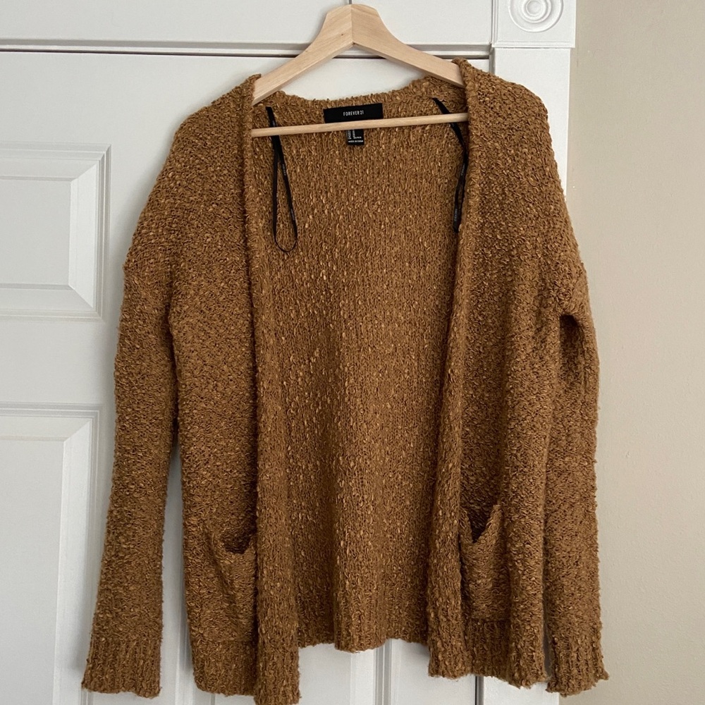 ⭐️Fuzzy camel cardigan